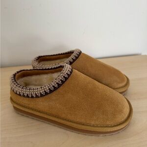 Lands End Girls Slippers | size 13